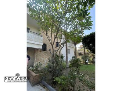 Villa Administrative For Rent 800 sqm In Maadi