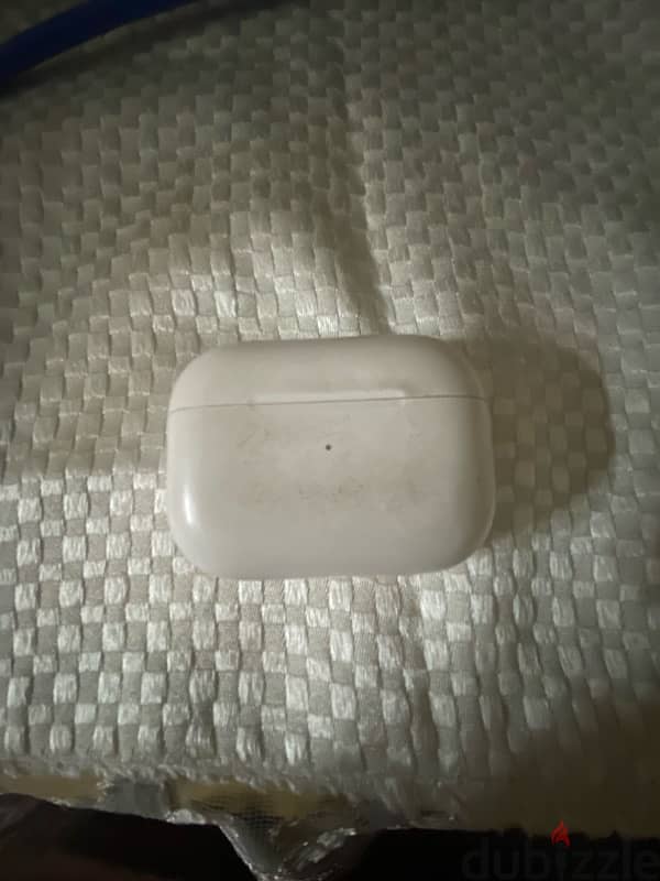 Airpod Pro 2 case only 1