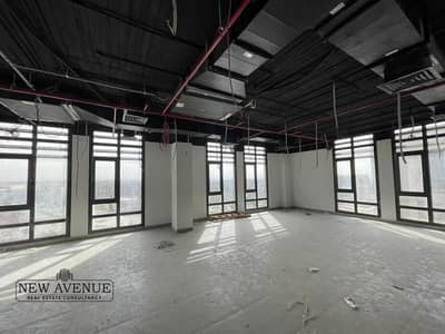 Fully Finished Office 124m for rent at District 5 New Cairo