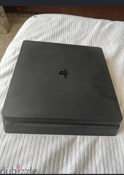 PS4 slim 500 GB with the BOX with one original controller software 12