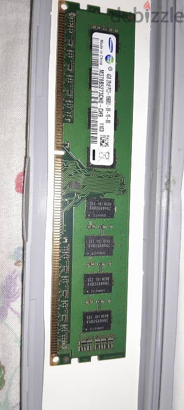 عدد ٢ رام سامسونج ٤ جيجا ddr3