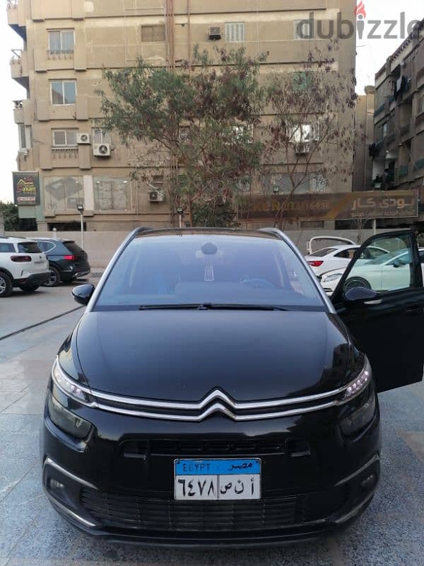 Citroen C4 Grand Picasso 2019 - سيتروين سى 4 جراند بيكاسو ٢٠١٩ فابريكا 0