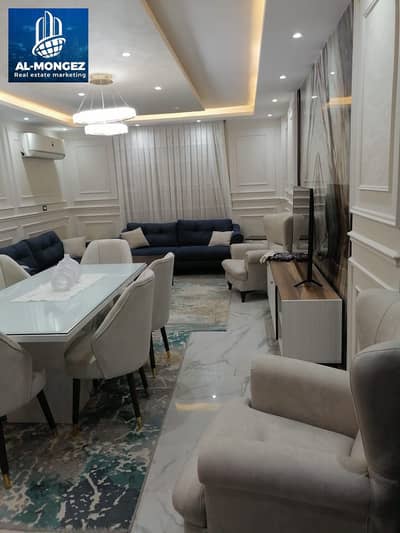 Distinctive apartment for sale, 118 square meters, special finishes, hotel furniture, first residence in Rehab City, First Settlement, New Cairo