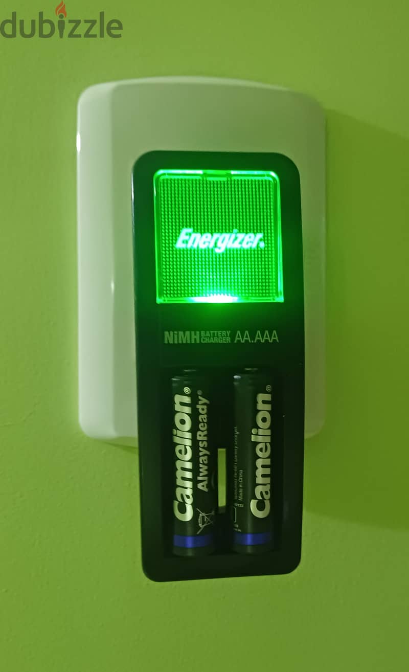 Energizer Mini Recharge Charger شاحن انرجايزر للحجارة للبطاريات AA&AAA 1