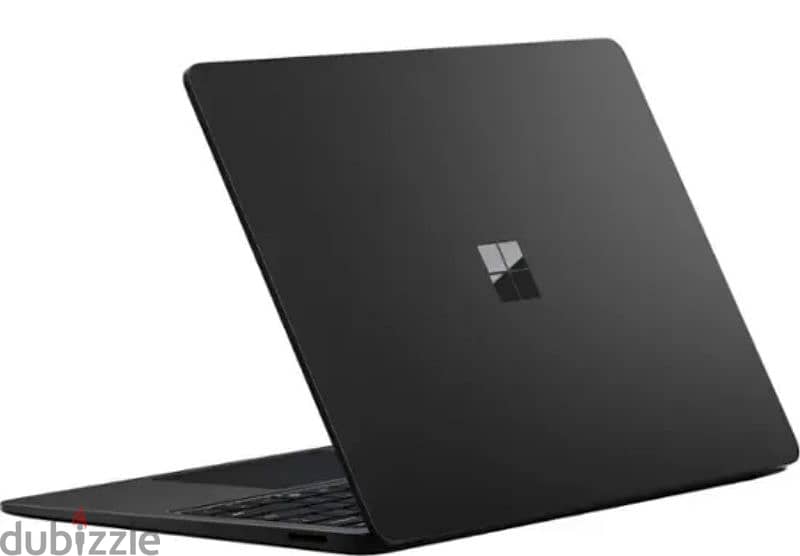 Microsoft surface laptop 7 used for only one week from usa 4