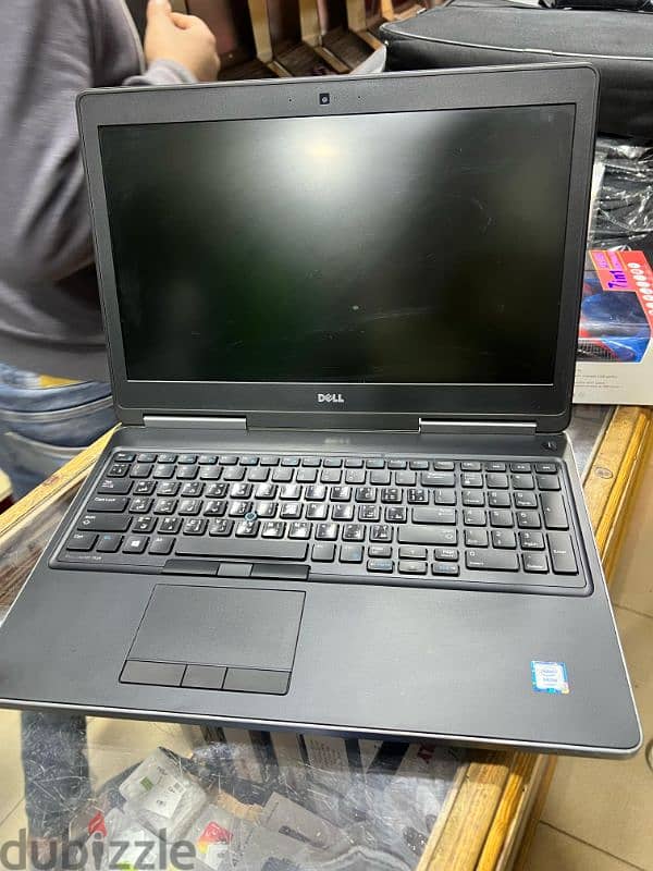 لابتوب Dell Precision 7520 4