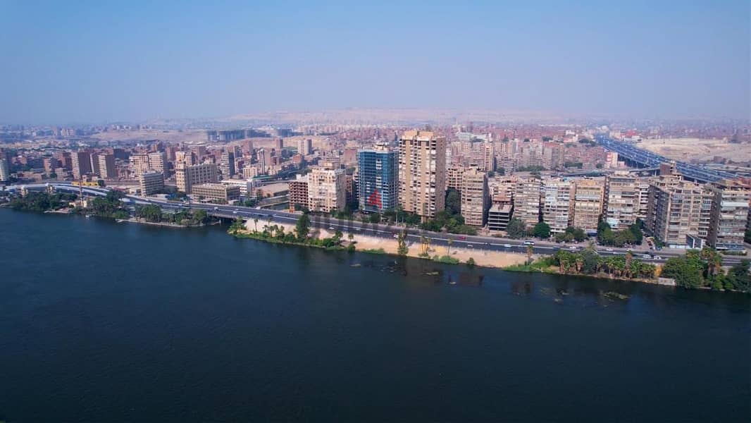 Hotel Apartment with Nile & Pyramids View for Sale in Cairo 0