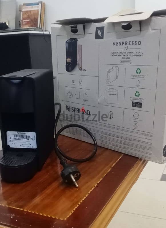 Nespresso essenza Mini 3