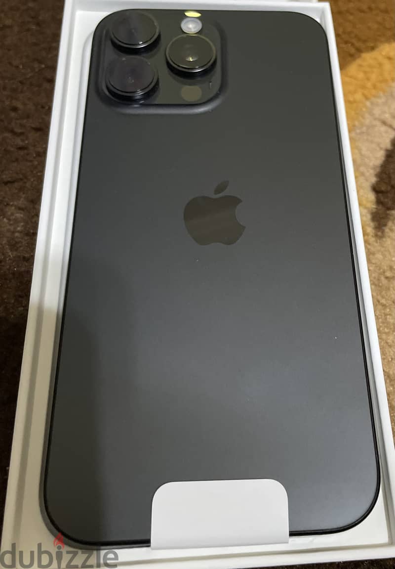 iphone 16 pro max 2