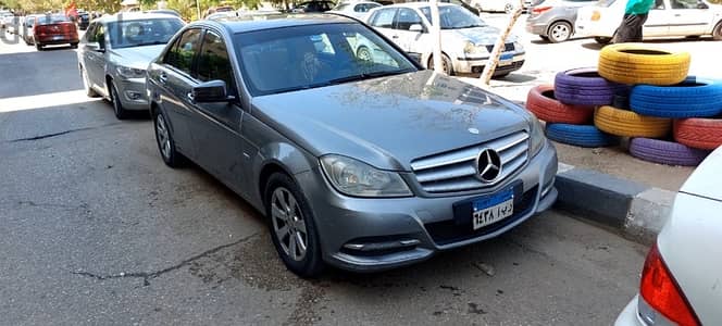 Mercedes-Benz C180 2012