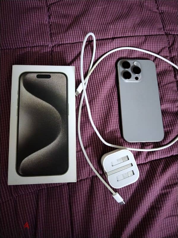 IPhone 15 pro 256 gb 2