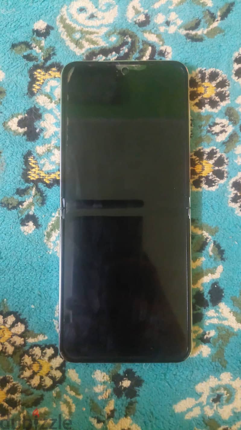 Samsung Galaxy Z Flip 5 3