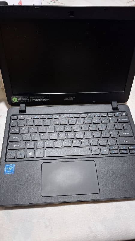 Acer TravelMate B117-M 2