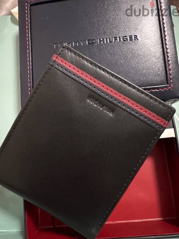 Original Tommy Hilfiger Wallet - with receipt 2