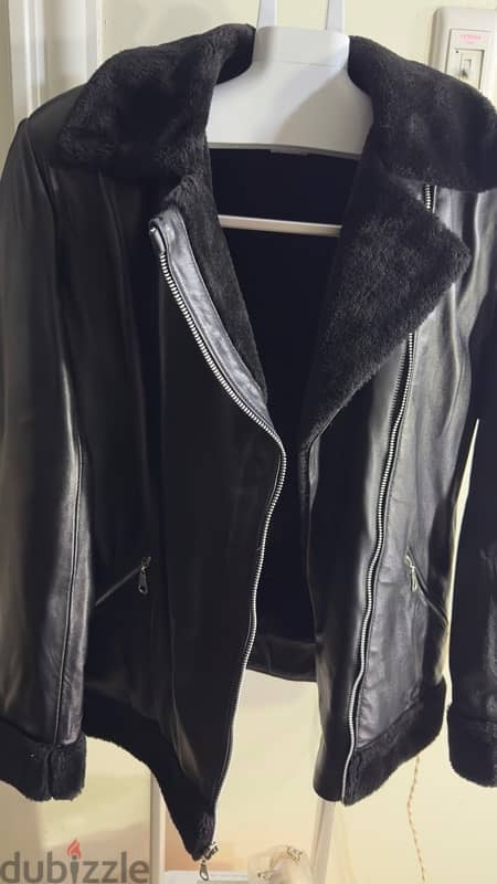 جاكت فرو اسود - black jacket with fur 3