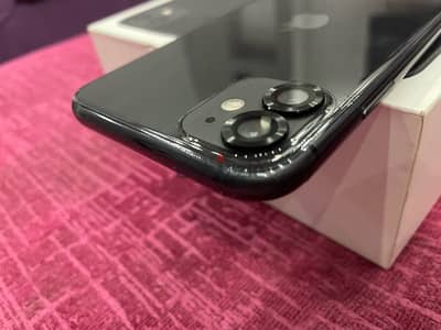 iPhone 11 128g ايفون 11 مساحه 128جيجا