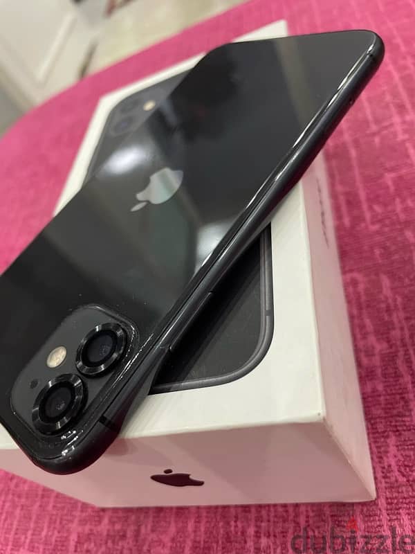 iPhone 11 128g ايفون 11 مساحه 128جيجا 7