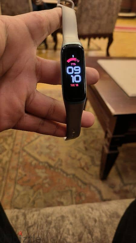 Galaxy fit 2 باند سامسونج بحالة ممتازة 0