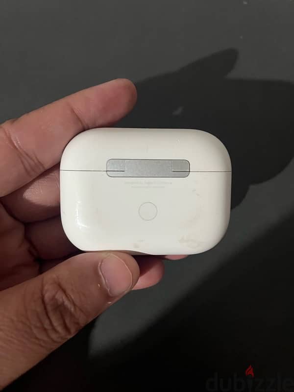 Airpods pro 1 case only 1