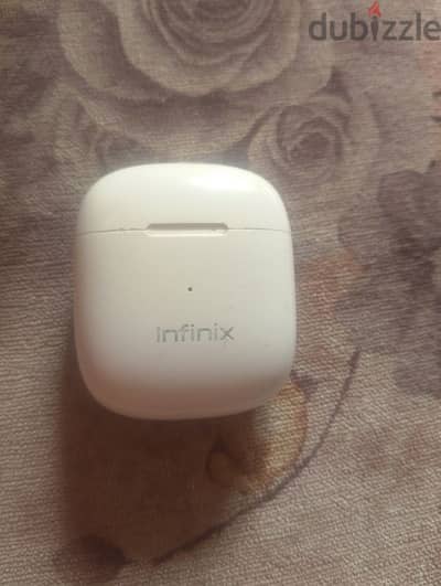 علبه سماعه Infinix xes22