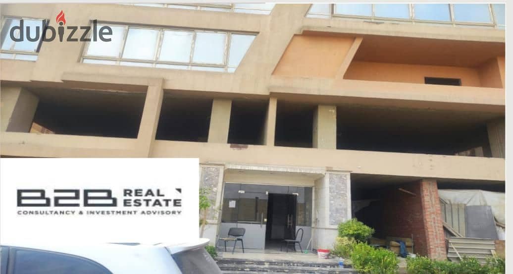 225m admin for rent in maadi the price per meter 450 L. E 0