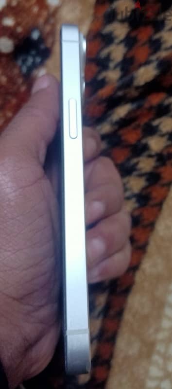 iPhone 14 128GB/ايفون 14 مساحه 128 7