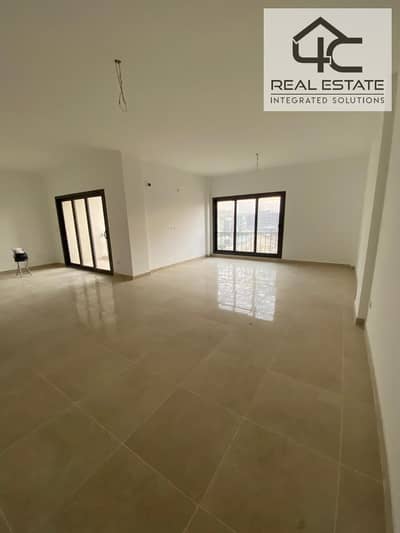 Penthouse 134 m fully finished  view land scape for sale with down payment and instalment in fifth square new cairo compound  delivery 2025