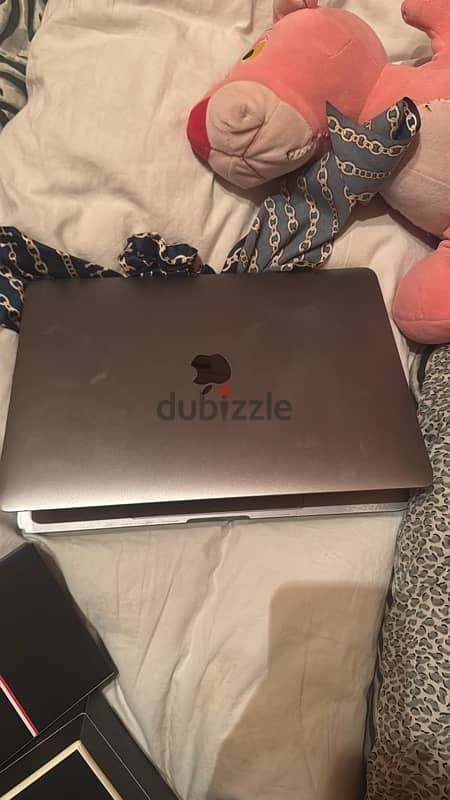 MacBook pro 2017 1