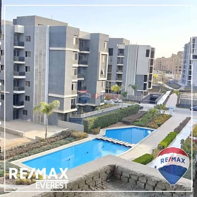 Apartment with installments in Sun Capital-RTM