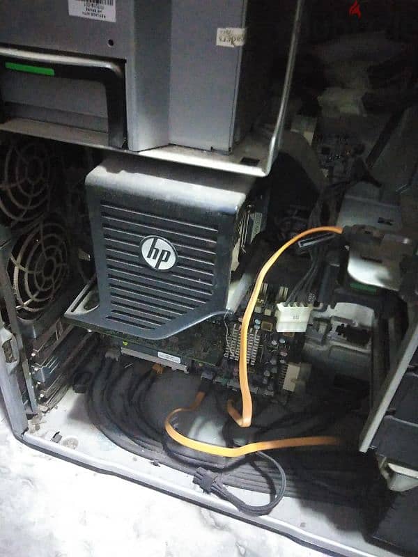 Hp Work station z620 xeon e5 2637 3.5gh 2