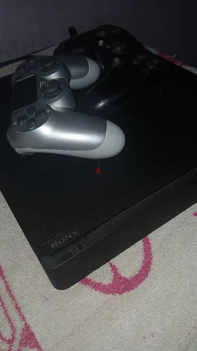 جهاز ps4 slim 1 tera