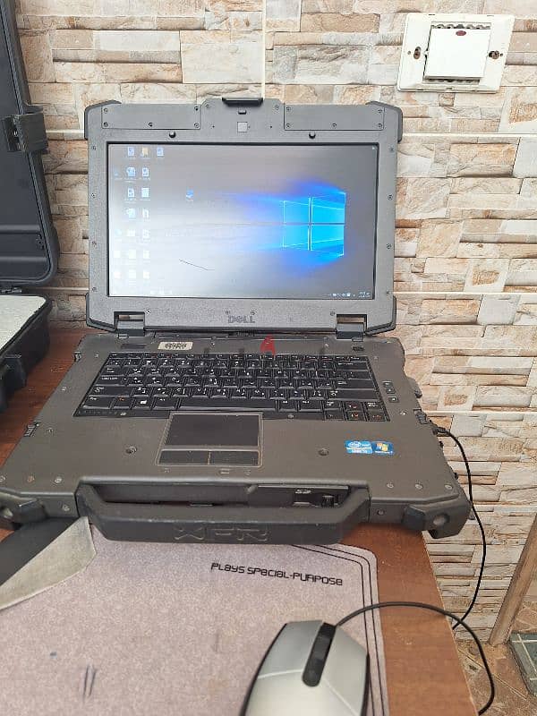 laptop dell 3