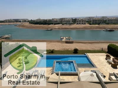 Modern 4BR Villa with private pool in Joubal Elgouna