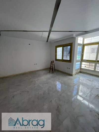 For sale, a 200 sqm super luxury apartment with kitchen, Darna Maadi Towers, in front of Addis Zahraa El Maadi