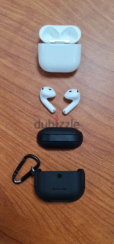 Airpods 4 with noise cancellation