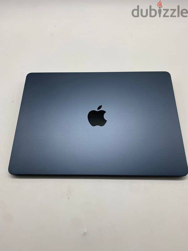 Macbook Air M2 بسعر رخيص جدا 1