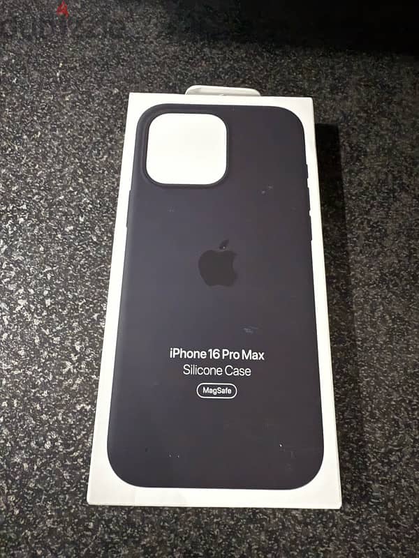 iphone 14 pro max 256 purple new with cover original leather 4