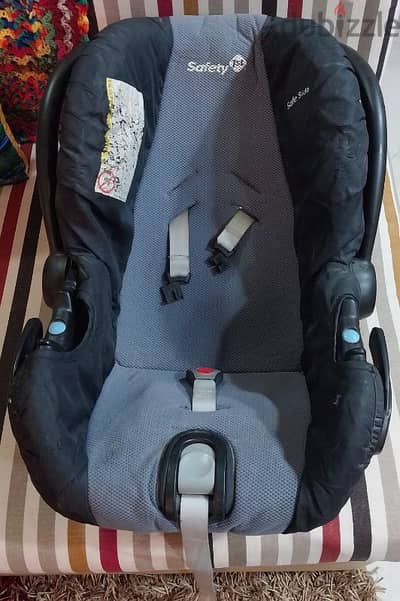 Safety car seat