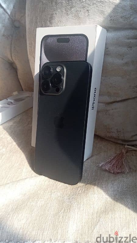 Iphone 15 Pro Max 256G 91% Battery with Box & Cable لسه في الضمان 2