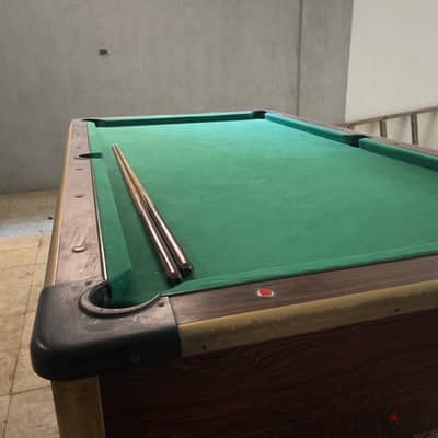 billiard