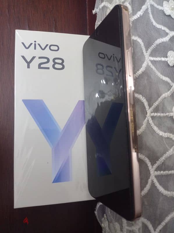 vivo y28 8