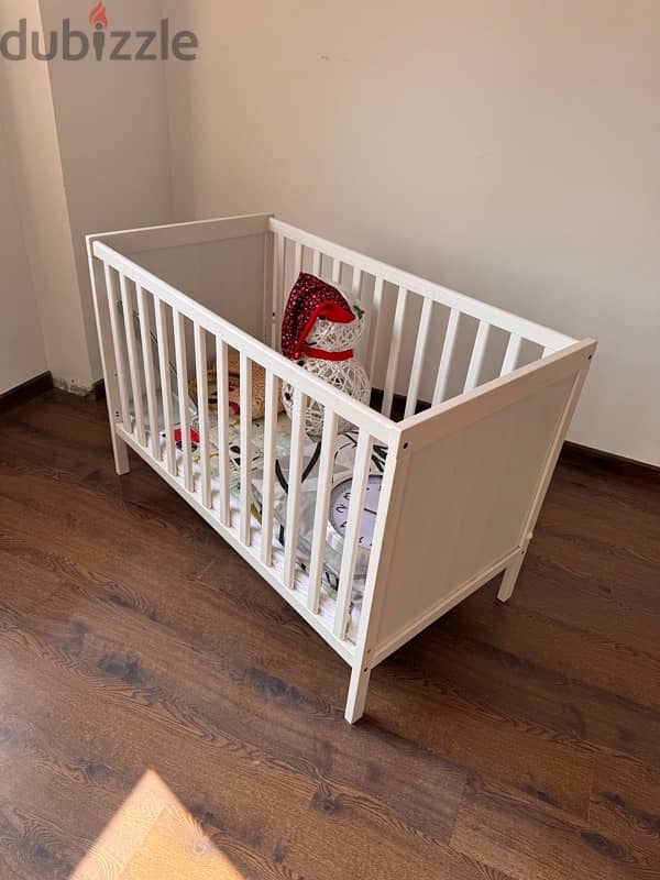 IKEA Crib - As New 1