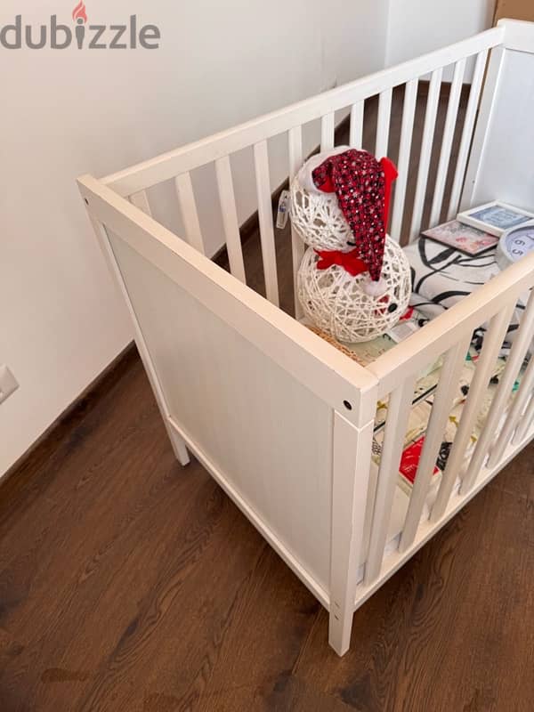 IKEA Crib - As New 4