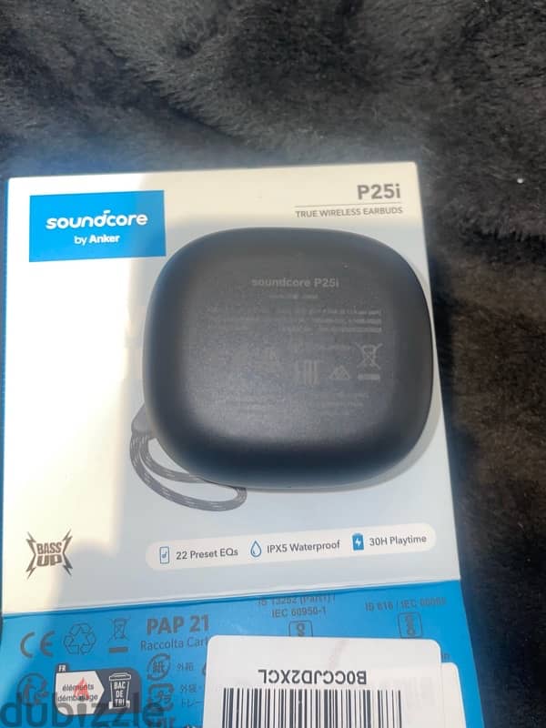 Anker soundcore P25i Airpods *only charging case* 4