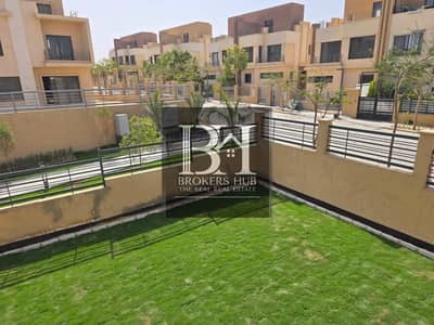 family house villa for sale in Sheikh Zayed - ready to move with installment