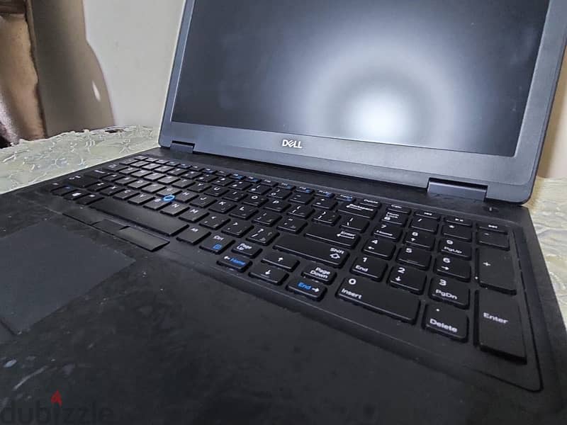 dell precision 3520 i5 Gen 7 5