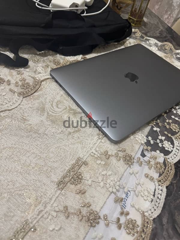 Macbook Pro M1 Storage 512GB بحالة ممتازه باقل سعر 3