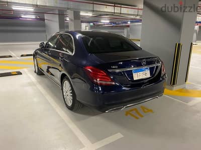 Mercedes-Benz C180 2016 Exclusive