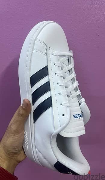 Adidas grandcourt alpha size 44.6 8