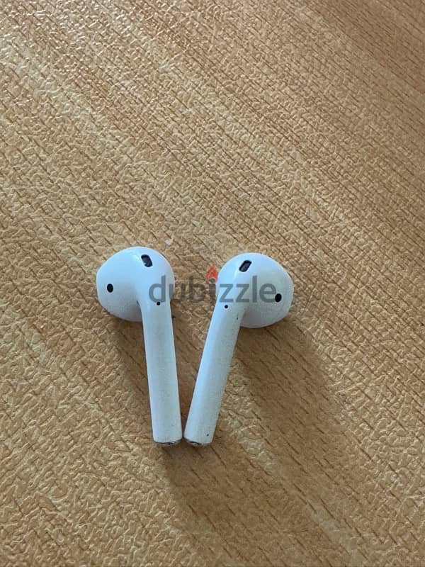 AirPods 2nd Generation 1